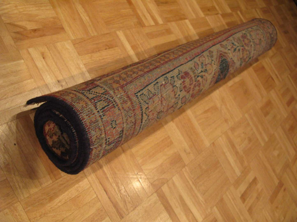 4' 2" x 6' 2" Persian Sarouk Rug image 7