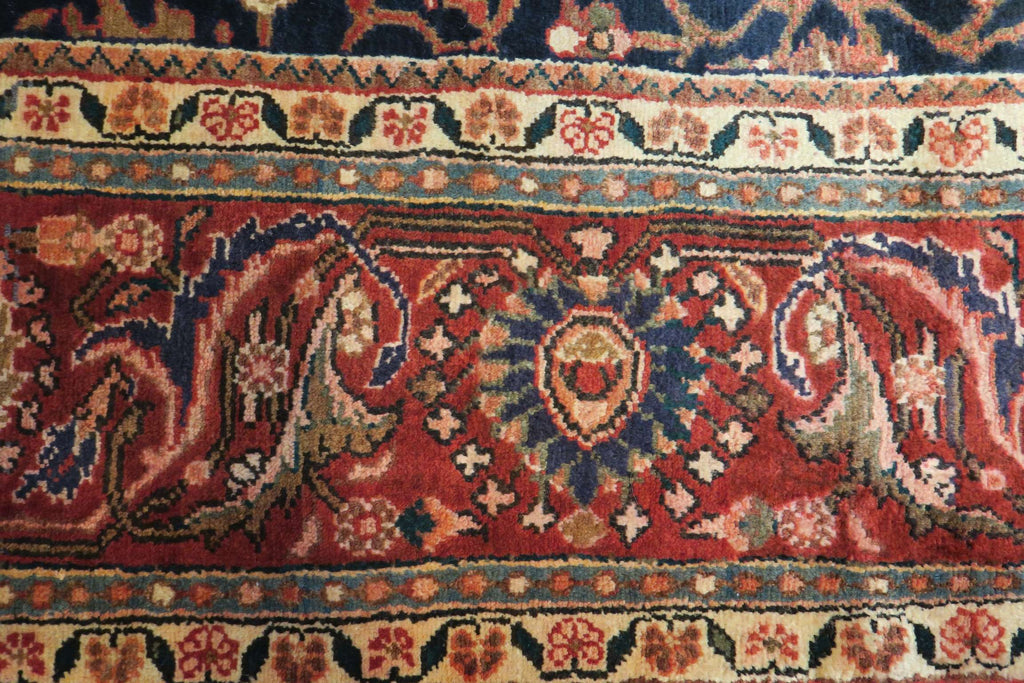7' 2" x 10' 2" Persian Hamadan Rug image 1
