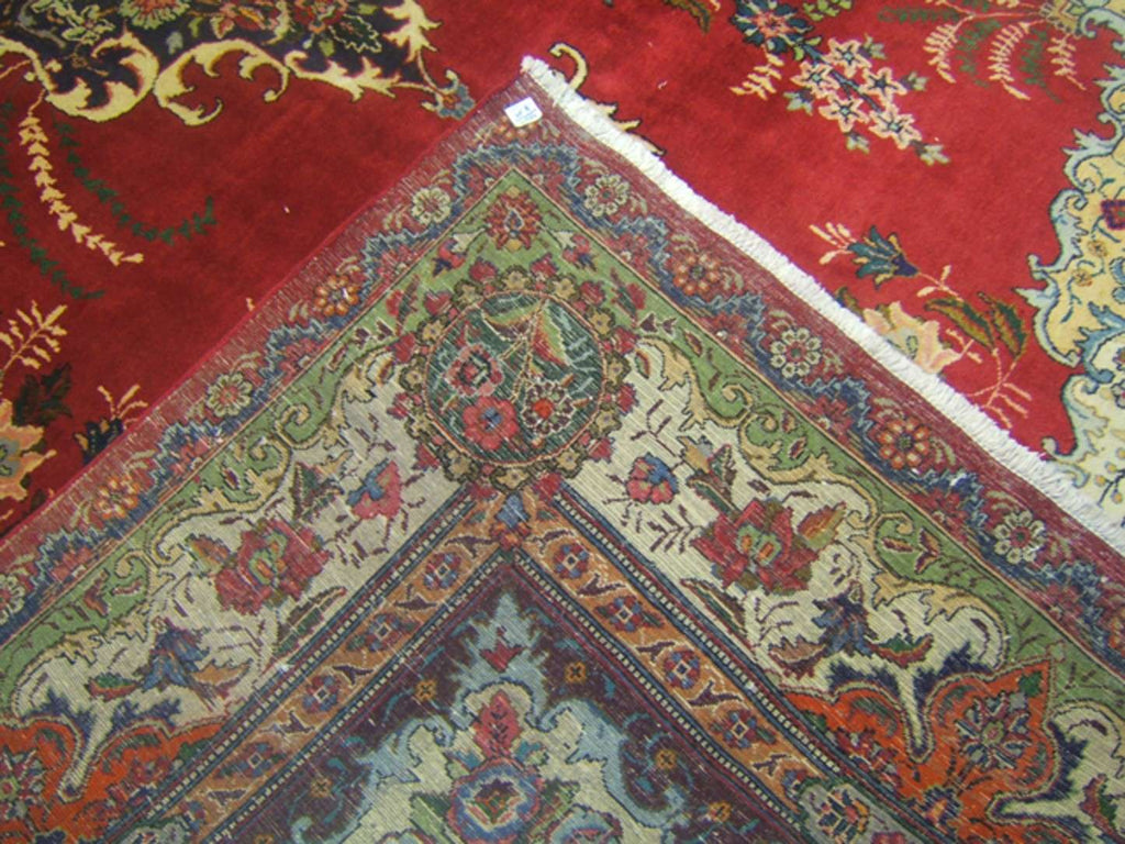 10' 6" x 15' 1" Persian Tabriz Rug image 8