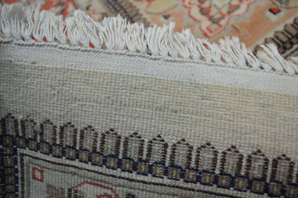 8' 8" x 12' 3" Persian Tabriz Rug image 12