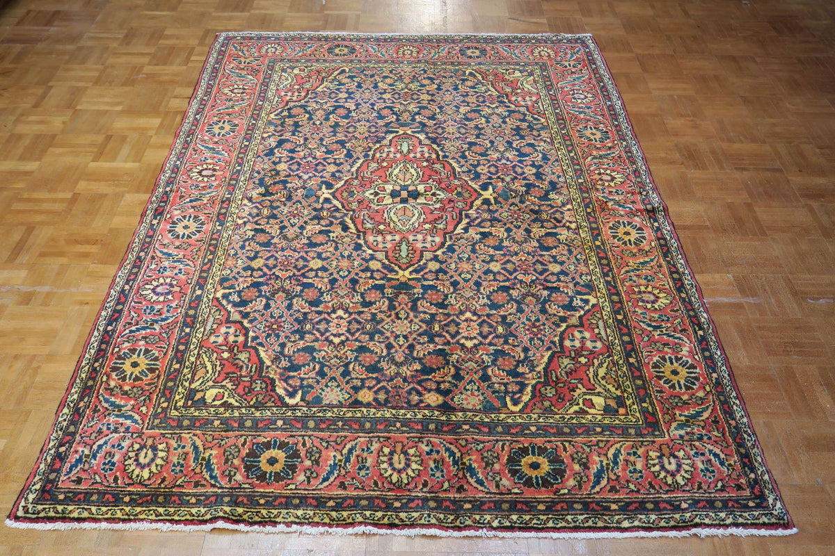 4' 10" x 6' 8" Persian Hamadan Rug image 3