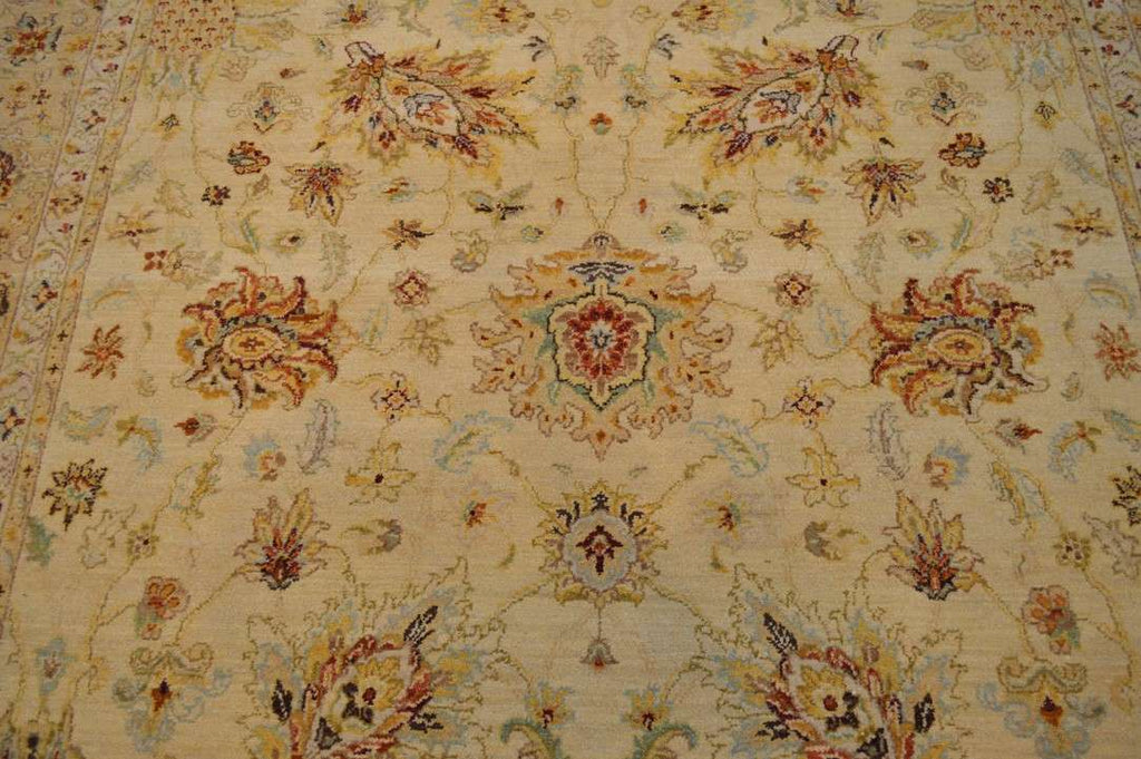 8' 0" x 10' 3" India Sultanabad Rug image 7