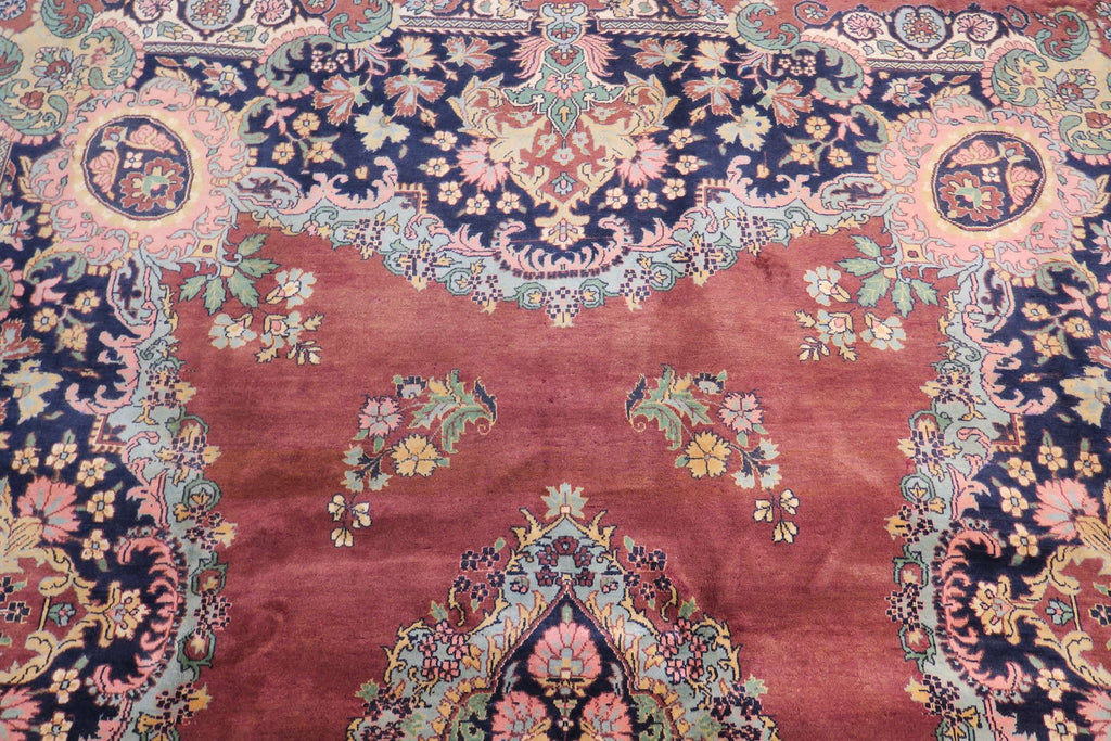 6' 1" x 9' 4" Persian Tabriz Rug image 11