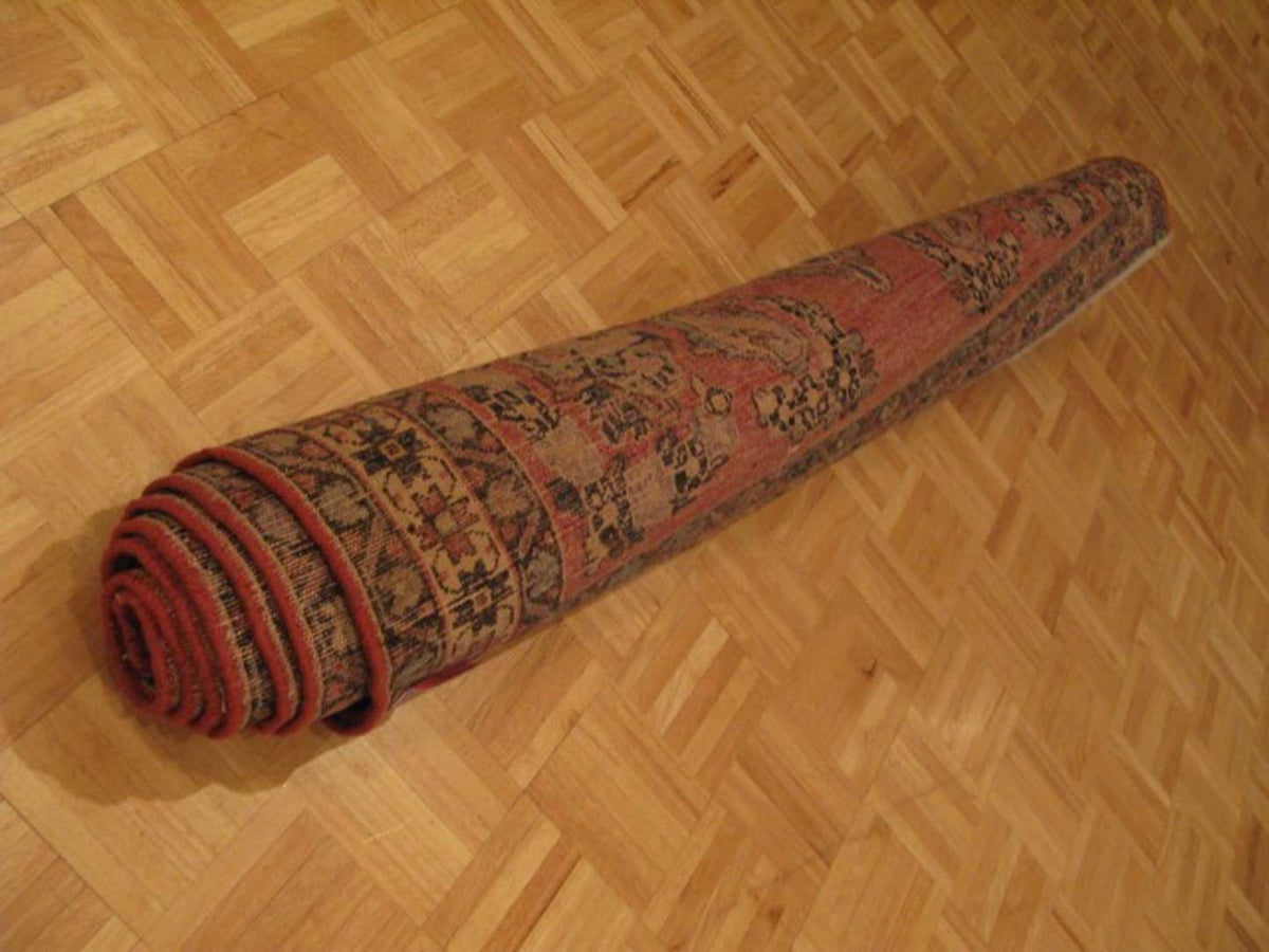5' 6" x 9' 9" Vintage Lilihan Rug image 11