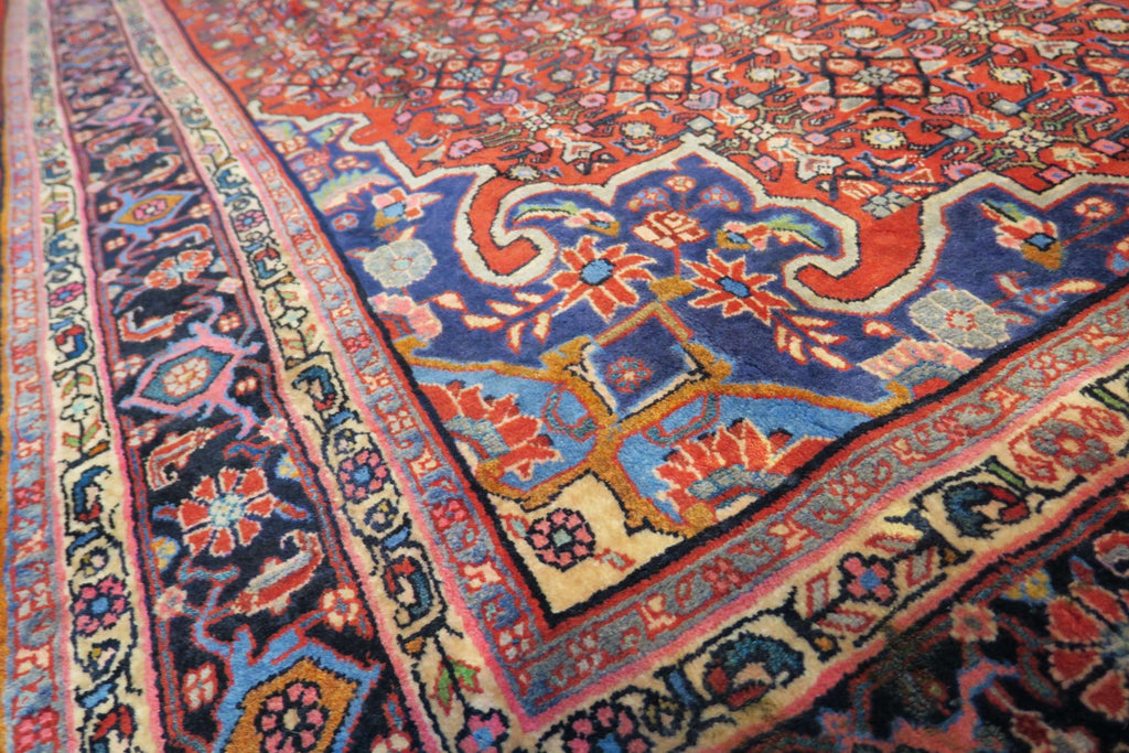 6' 10" x 9' 9" Vintage Bijar Rug image 6