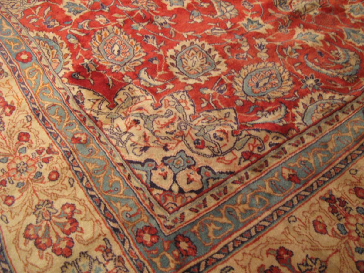 9' 0" x 13' 9" Persian Sarouk Rug image 10