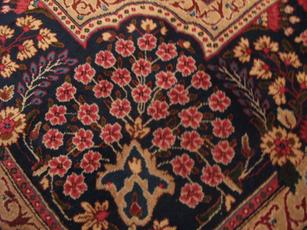 10' 0" x 13' 1" Persian Yaazd Rug image 9