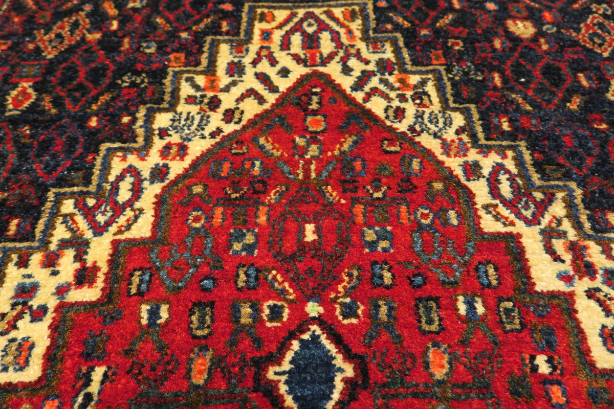 2' 2" x 3' 2" Persian Sanandaj Rug image 9