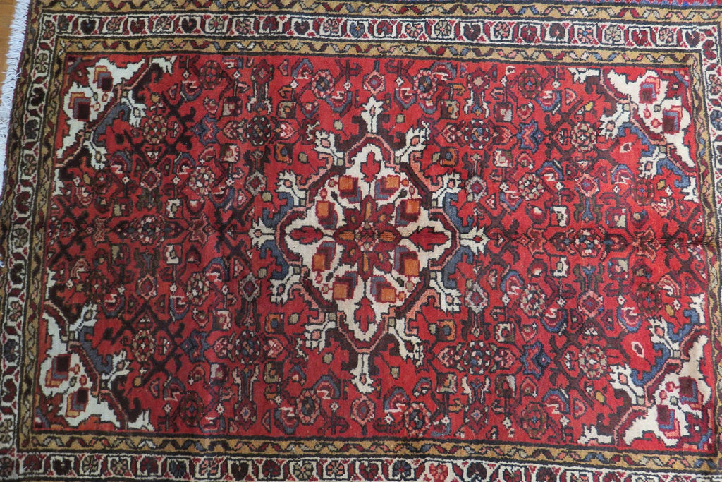 3' 6" x 4' 10" Persian Hamadan Rug image 6