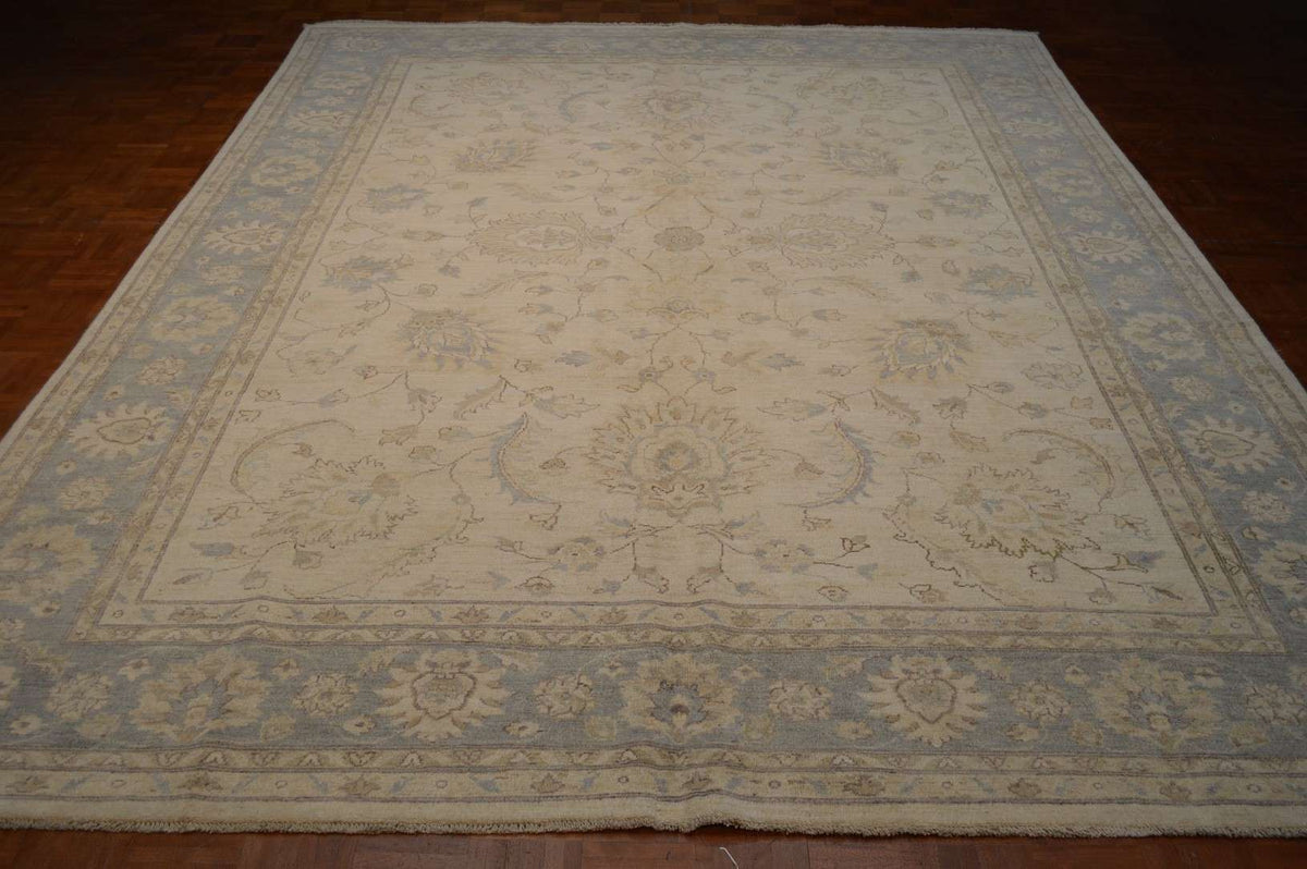 8' 9" x 11' 10" Pakistan Peshawar Rug image 1