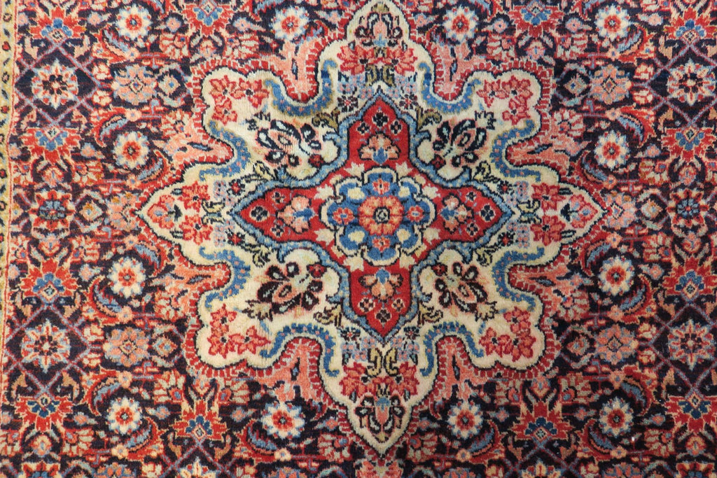 4'3'' x 6'7'' Persian Khorasan Rug image 1