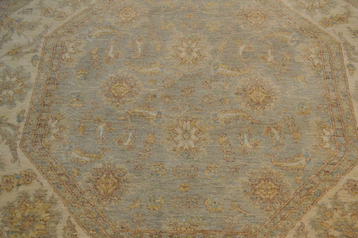 6' 0" x 6' 0" Pakistan Peshawar Octagon Rug image 6
