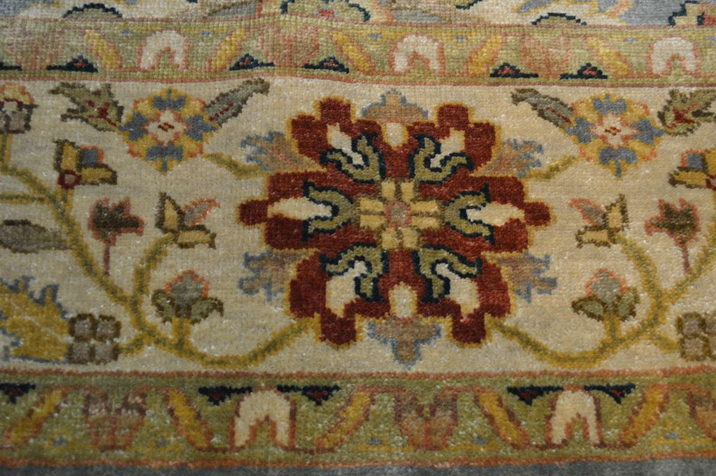 8' 0" x 9' 8" India Mahal Rug image 5