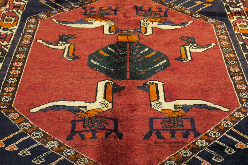 3' 7" x 5' 3" Persian Shiraz Rug image 3