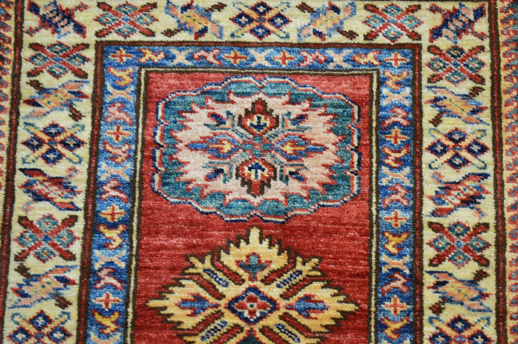 2' 0" x 5' 6" Pakistan Kazak Runner image 6