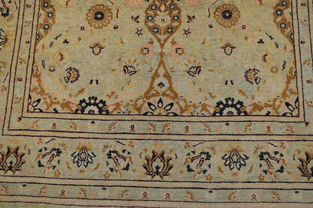 4' 2" x 6' 3" Pakistan Mogul Rug image 7