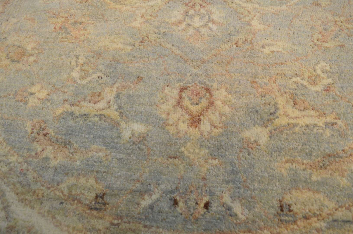 4' 1" x 4' 1" Pakistan Peshawar Round Rug image 3