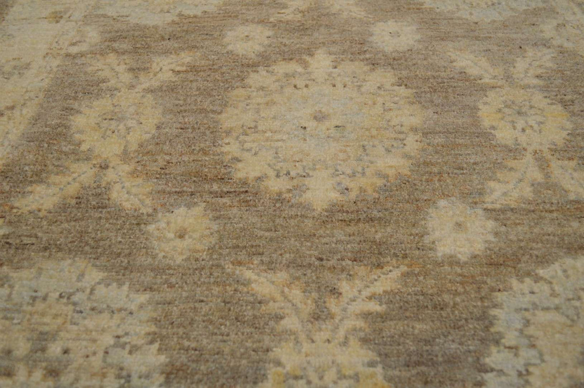 3' 0" x 5' 0" Pakistan Peshawar Rug image 6