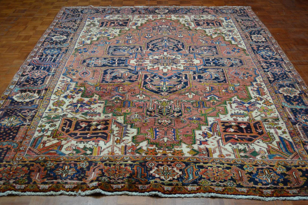 8' 0" x 10' 7" Persian Heriz Rug image 1
