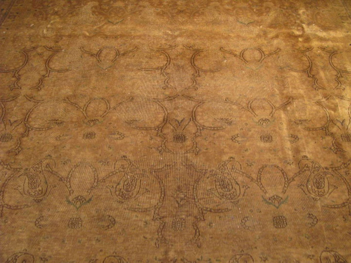 9' 1" x 12' 1" Persian Tabriz Rug image 8