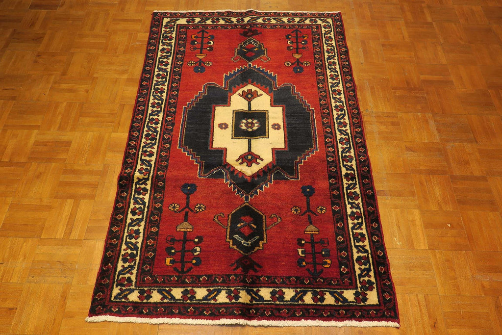3' 3" x 4' 10" Persian Hamadan Rug image 11