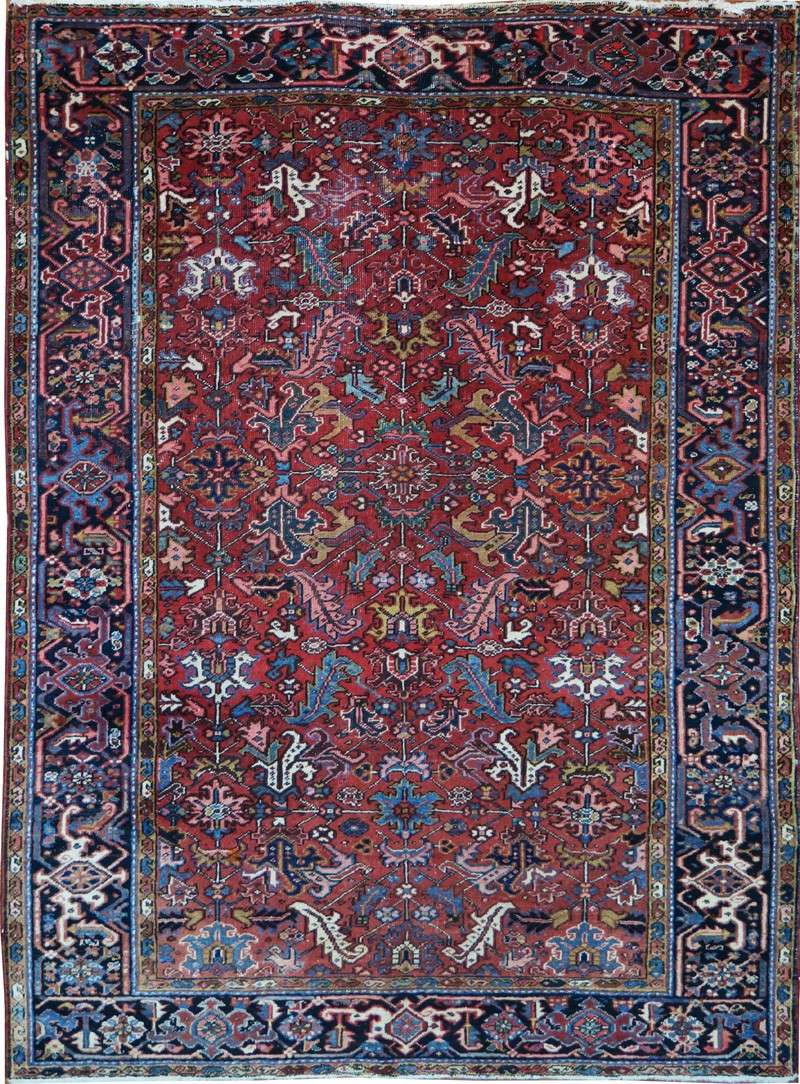 7' 0" x 9' 3" Persian Heriz Rug image 0