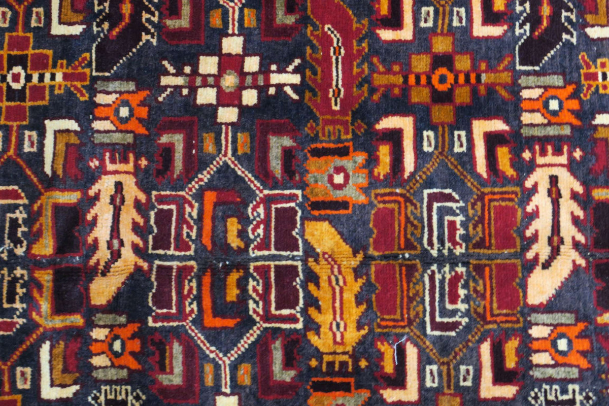 3' 5" x 5' 1" Persian Meshkin Rug image 3
