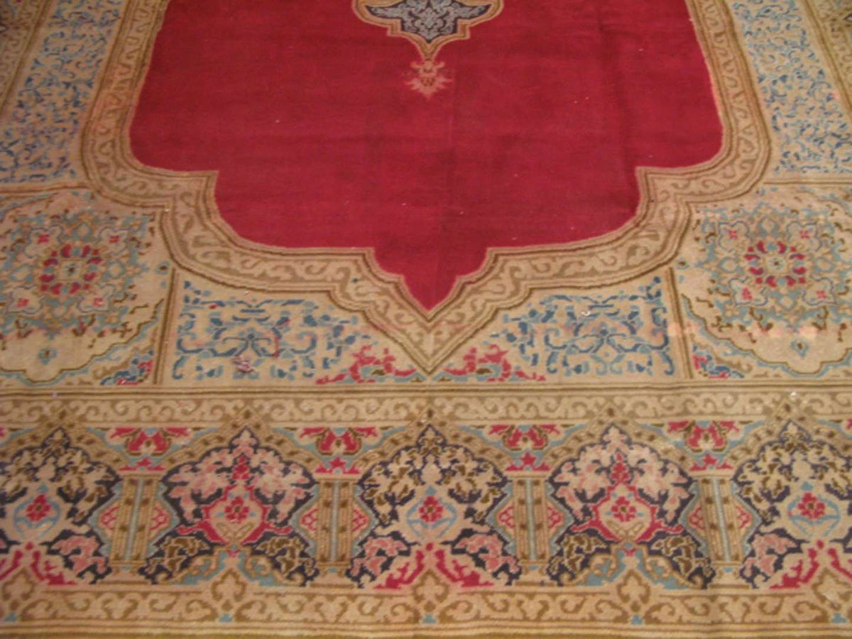8' 9" x 12' 1" Persian Kerman Rug image 4
