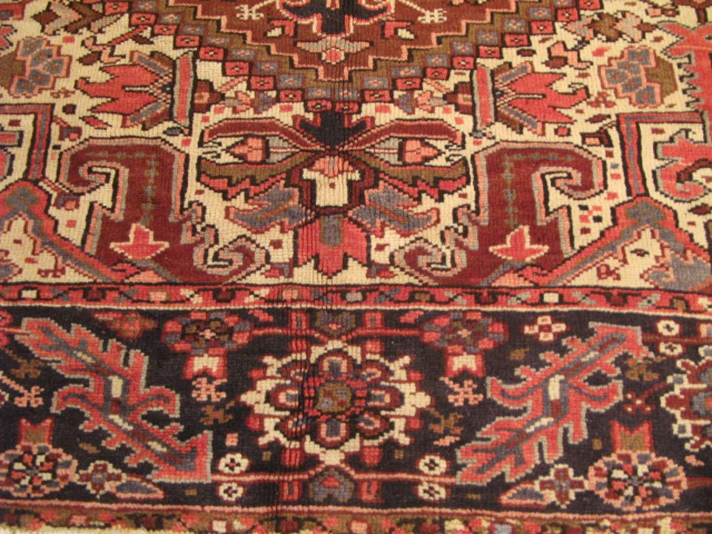 8' 9" x 11' 6" Persian Heriz Rug image 8