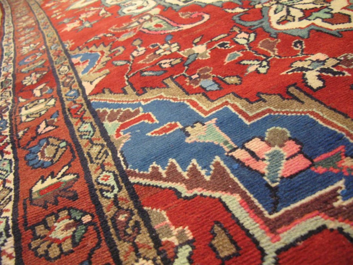 3' 8" x 9' 5" Persian Hamadan Runner image 10