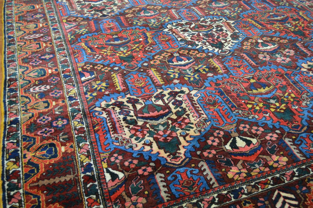 10' 8" x 12' 8" Persian Bakhtiari Rug image 10