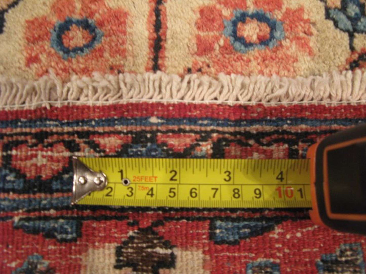 4' 1" x 5' 4" Persian Mood Rug image 12