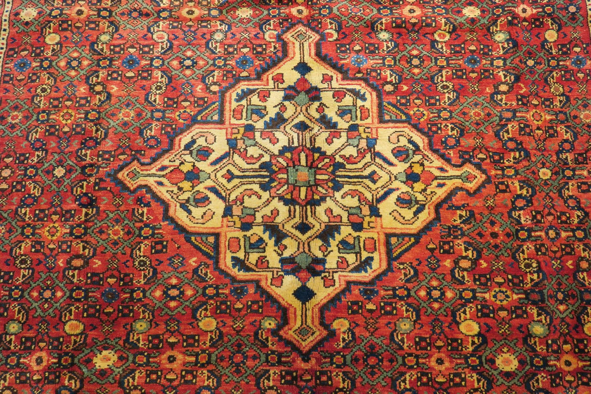 7' 1" x 10' 4" Persian Hamadan Rug image 1