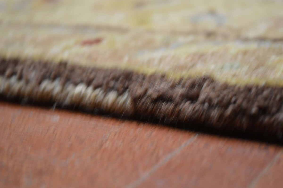 9' 2" x 12' 1" India Sultanabad Rug image 10