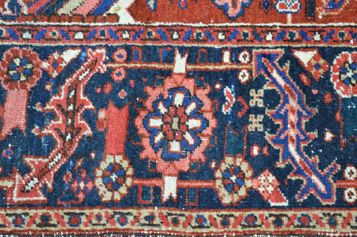 8' 3" x 11' 2" Persian Heriz Rug image 10