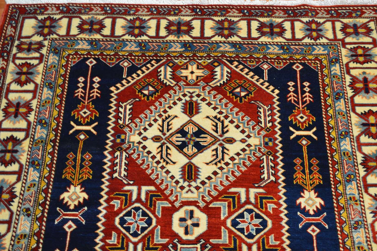 4' 3" x 6' 7" Pakistan Shirvan Rug image 2