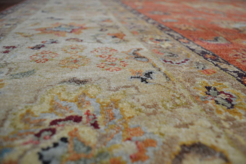 7' 9" x 10' 2" India Sultanabad Rug image 4