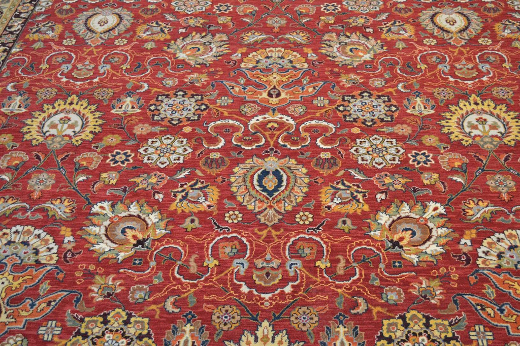 8' 1" x 10' 1" India Agra Rug image 7