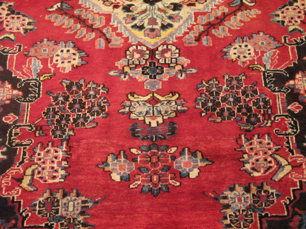 5' 6" x 9' 1" Persian Bakhtiari Rug image 8