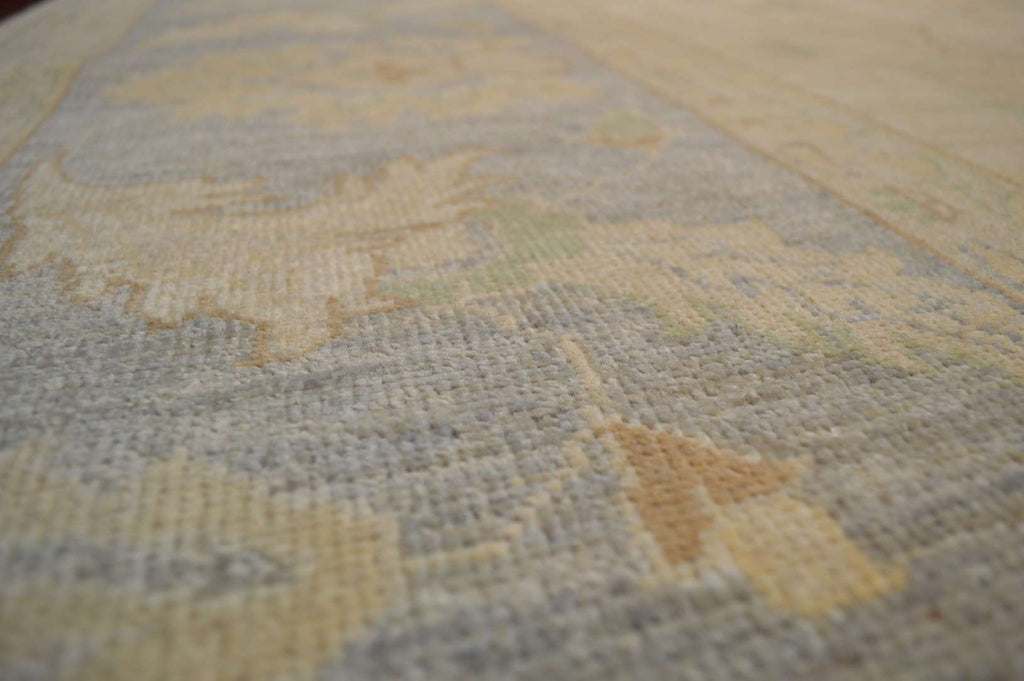 9' 2" x 11' 9" Pakistan Peshawar Rug image 3