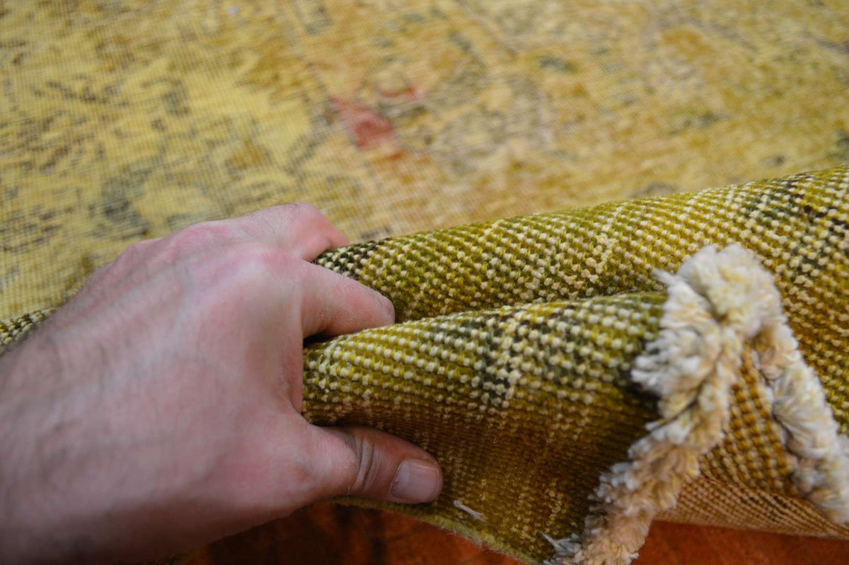 8' 8" x 12' 7" Pakistan Vintage Rug image 11