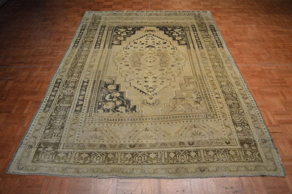 6' 0" x 9' 1" Turkish Oushak Rug image 1