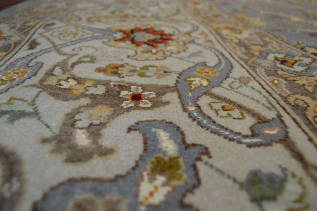 9' 1" x 11' 8" India Sultanabad Rug image 9