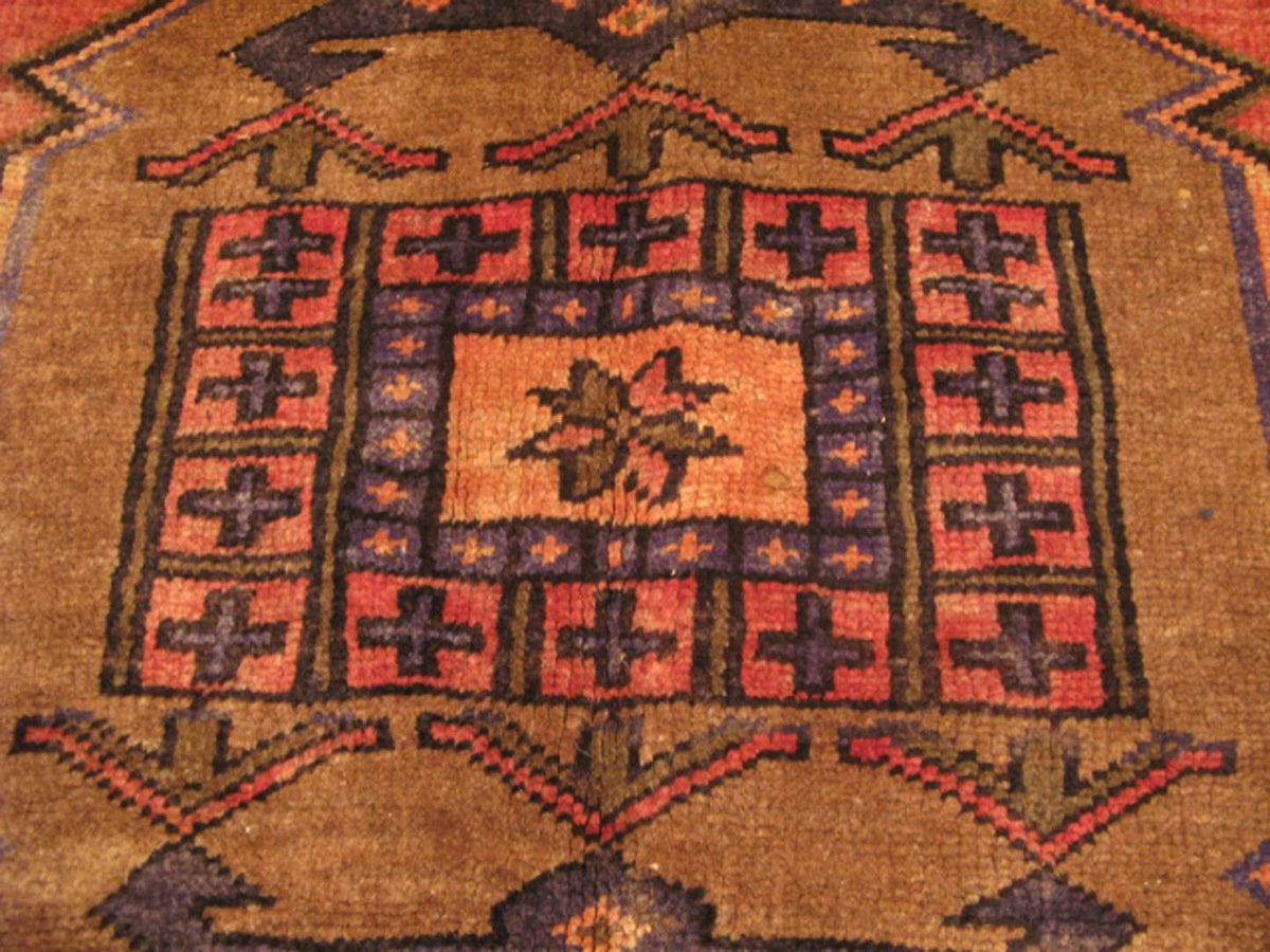 3' 8" x 10' 1" Persian Lori Runner image 9