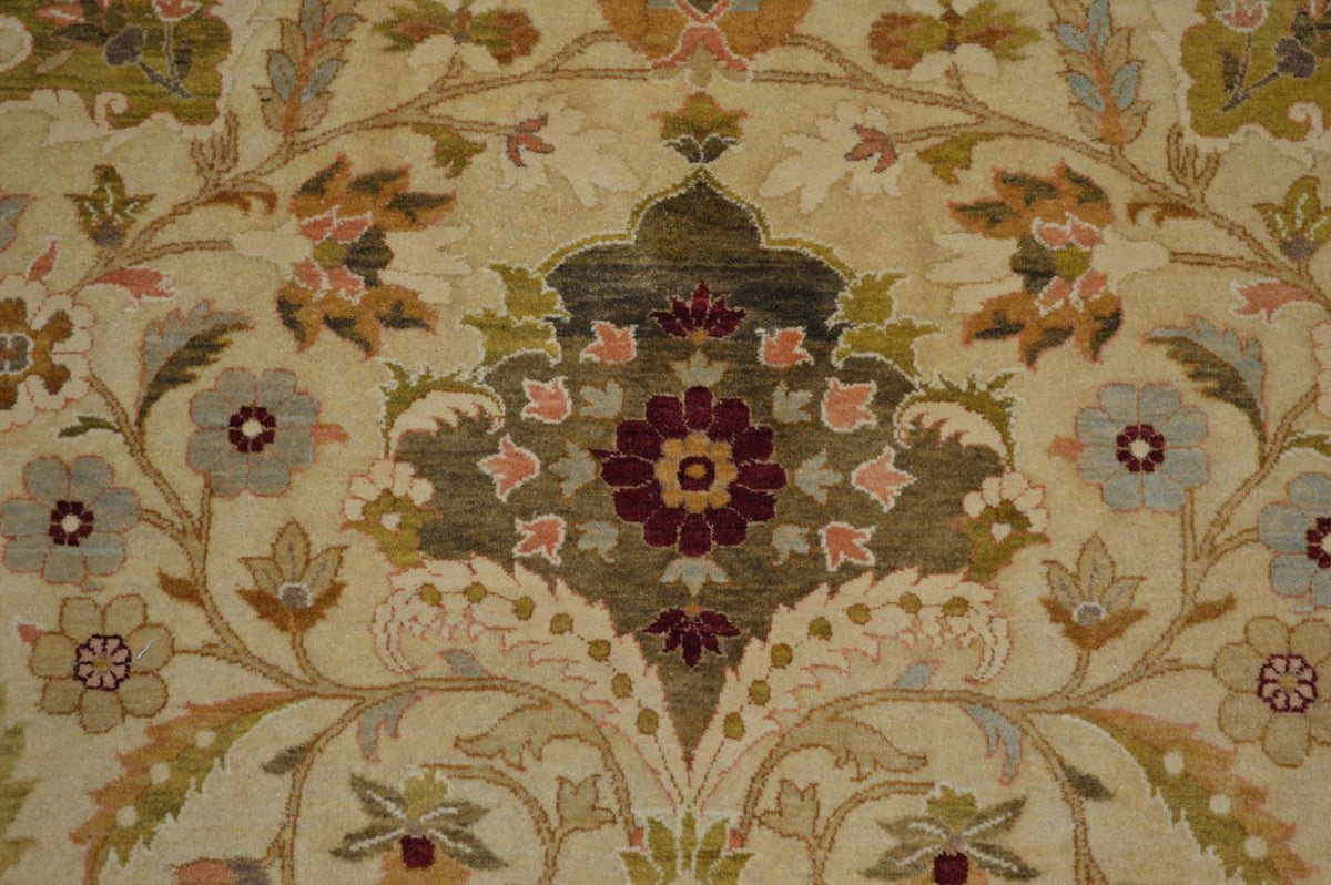 8' 1" x 10' 3" Pakistan Mogul Rug image 6