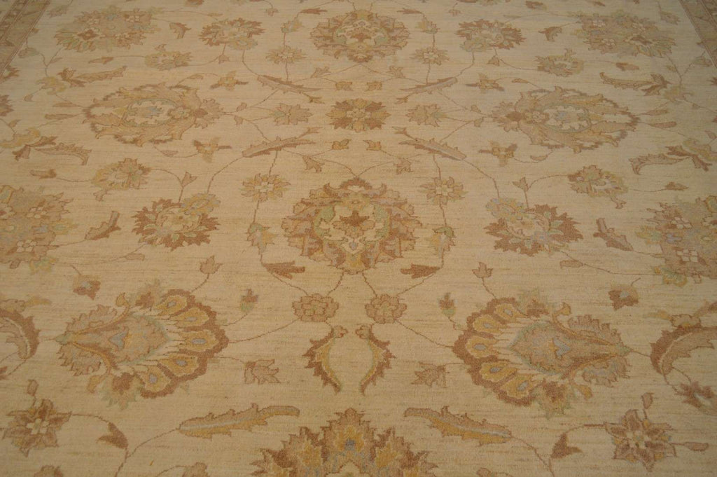 11' 6" x 14' 8" Pakistan Peshawar Rug image 8