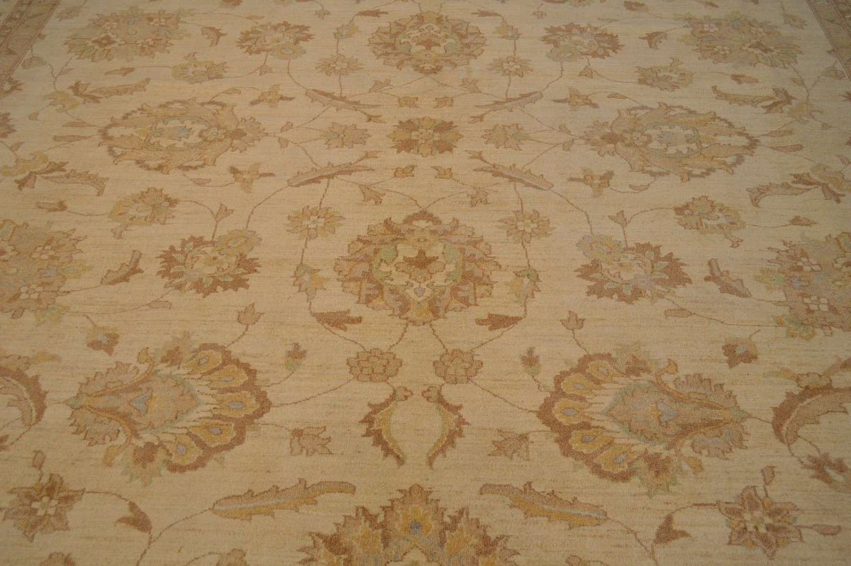 11' 6" x 14' 8" Pakistan Peshawar Rug image 8