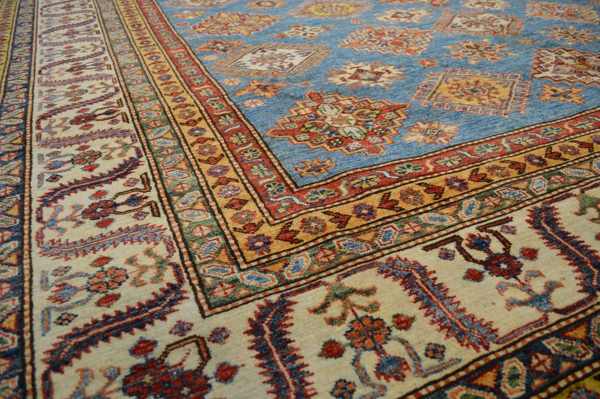 8' 9" x 12' 0" Pakistan Kazak Rug image 9
