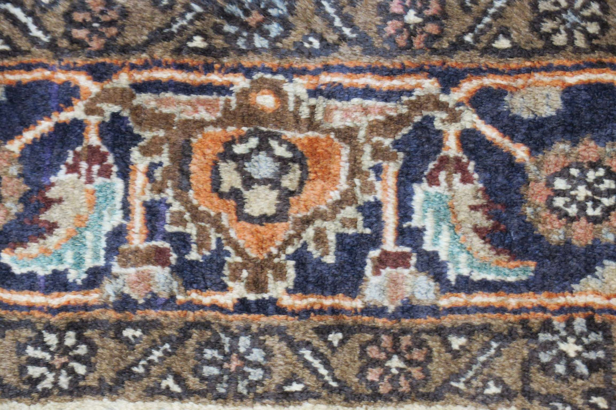 4' 3" x 6' 5" Persian Bijar Rug image 1