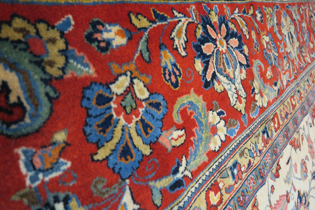 10' 3" x 13' 6" Persian Sarouk Rug image 9